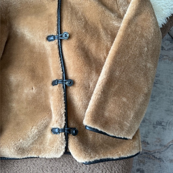 H&M Fluffy Jacket in Dark Beige - Picture 2 of 5